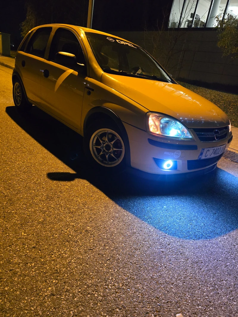 Opel Corsa, снимка 2 - Автомобили и джипове - 49520446