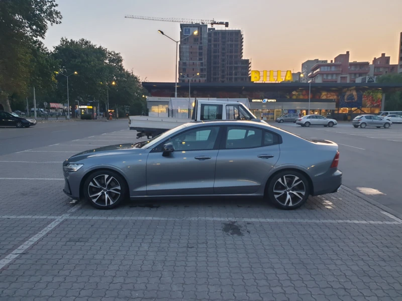 Volvo S60 T5R, снимка 3 - Автомобили и джипове - 51981545