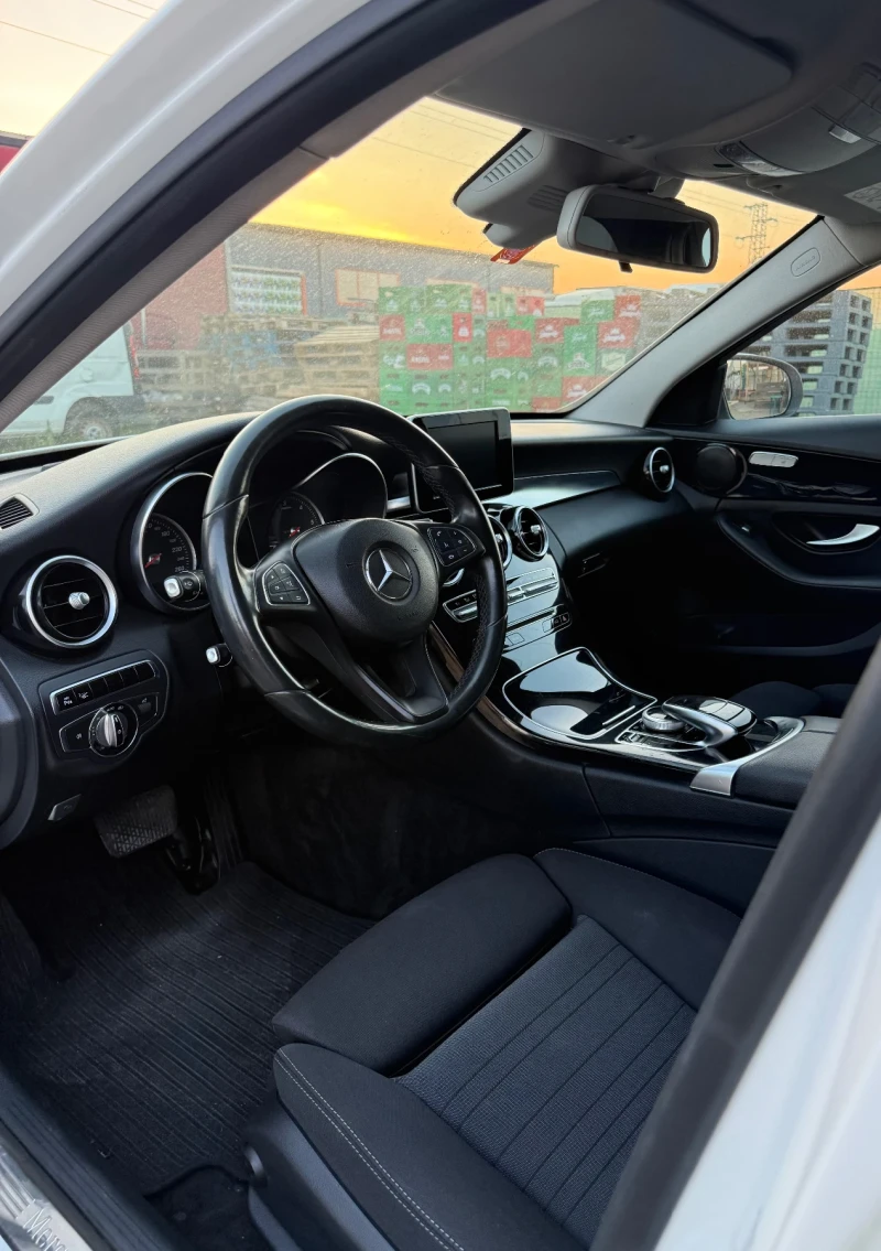 Mercedes-Benz C 220 2.2 CDI, снимка 7 - Автомобили и джипове - 51909407
