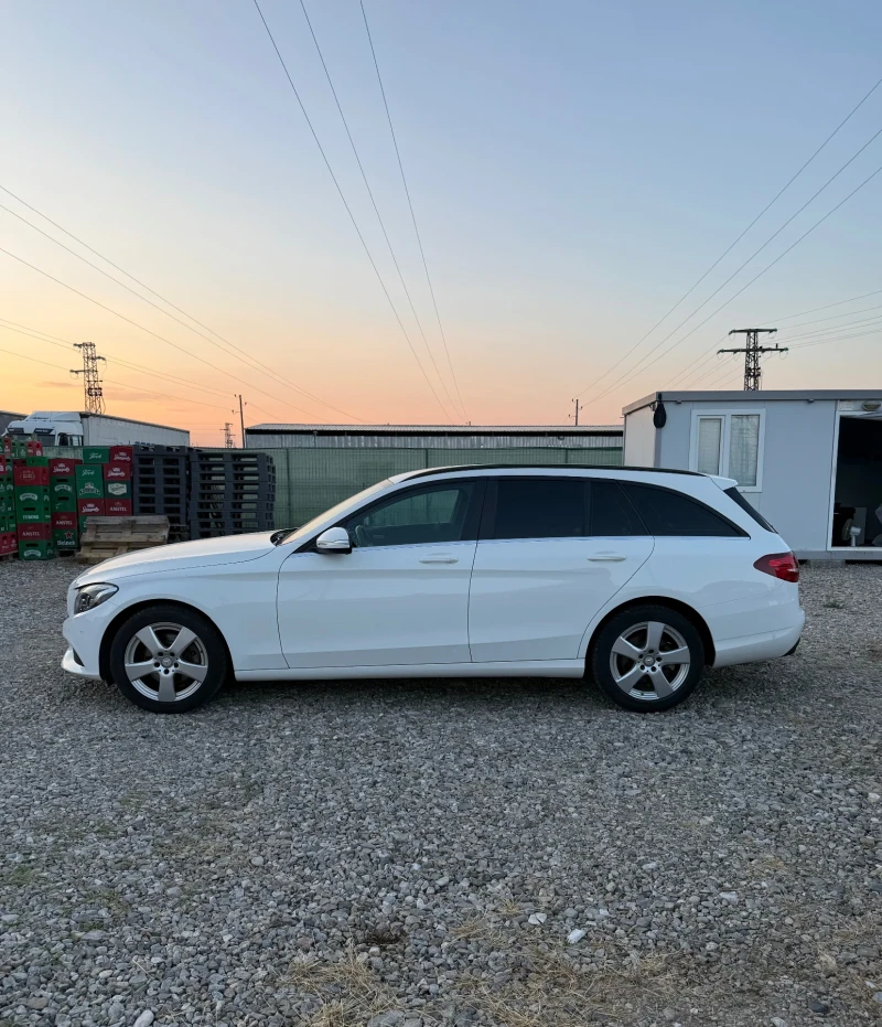 Mercedes-Benz C 220 2.2 CDI, снимка 6 - Автомобили и джипове - 51909407