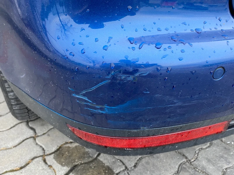 VW Touran, снимка 10 - Автомобили и джипове - 52189160