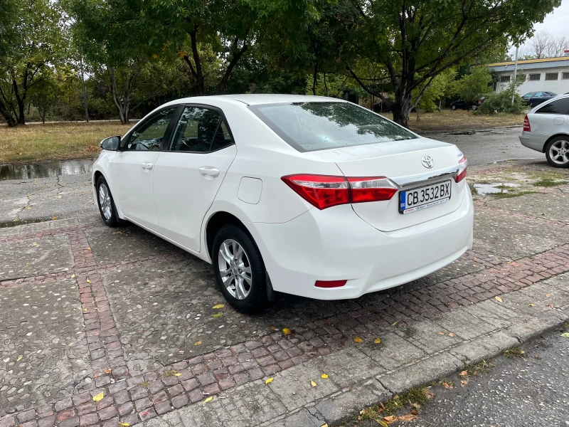 Toyota Corolla 1.4 90, снимка 8 - Автомобили и джипове - 52401072