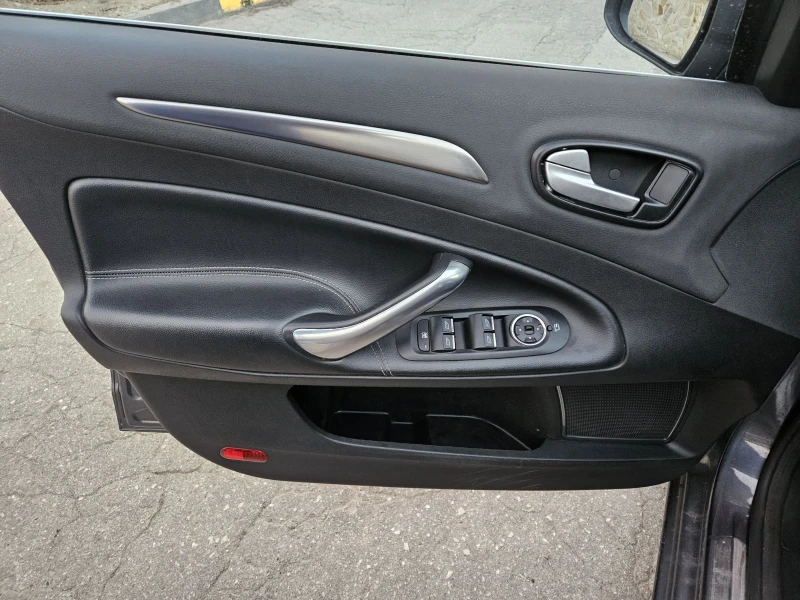 Ford Mondeo MK4 TITANIUM, снимка 11 - Автомобили и джипове - 53062709