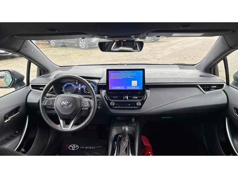 Toyota Corolla TS 1.8HSD GR SPORT, снимка 8 - Автомобили и джипове - 53001371