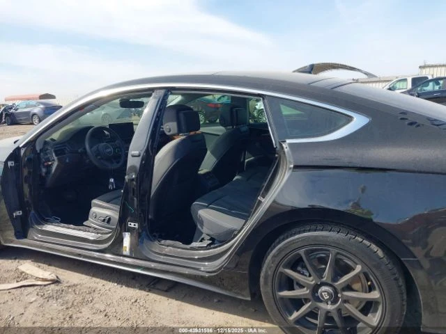 Audi A5 Sportback Premium* 40 Tfsi* Quattro S Tronic, снимка 11 - Автомобили и джипове - 53817070