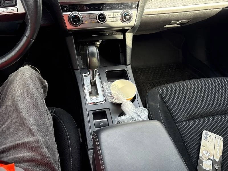Subaru Outback * TECH PKG * ДИСТРОНИК * 2 КЛЮЧА * МЪРТВА ТОЧКА, снимка 10 - Автомобили и джипове - 54894416
