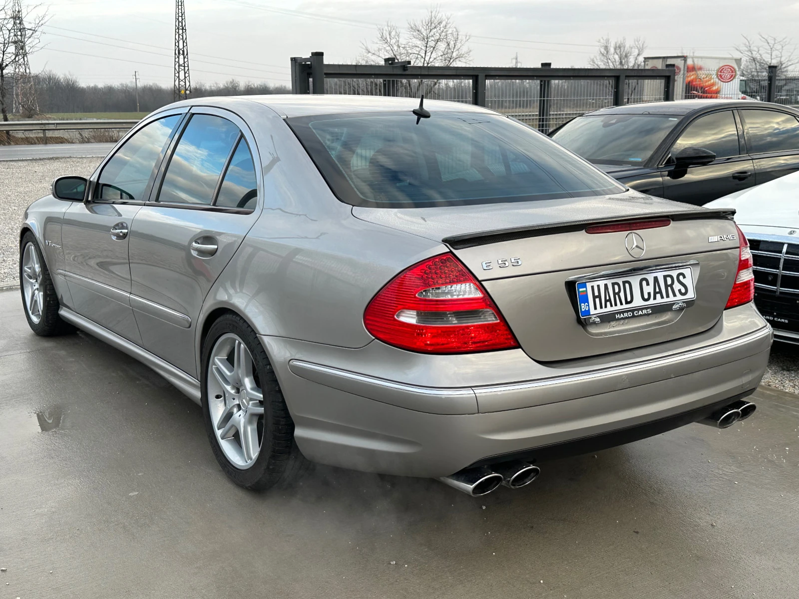 Mercedes-Benz E 55 AMG  - изображение 6