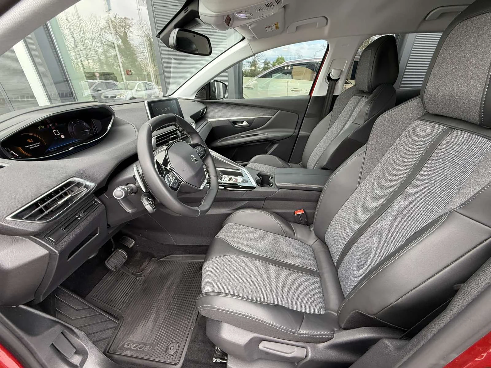 Peugeot 3008 NEW ALLURE 1.5 BlueHDi 130 EAT8 EURO 6 - изображение 9