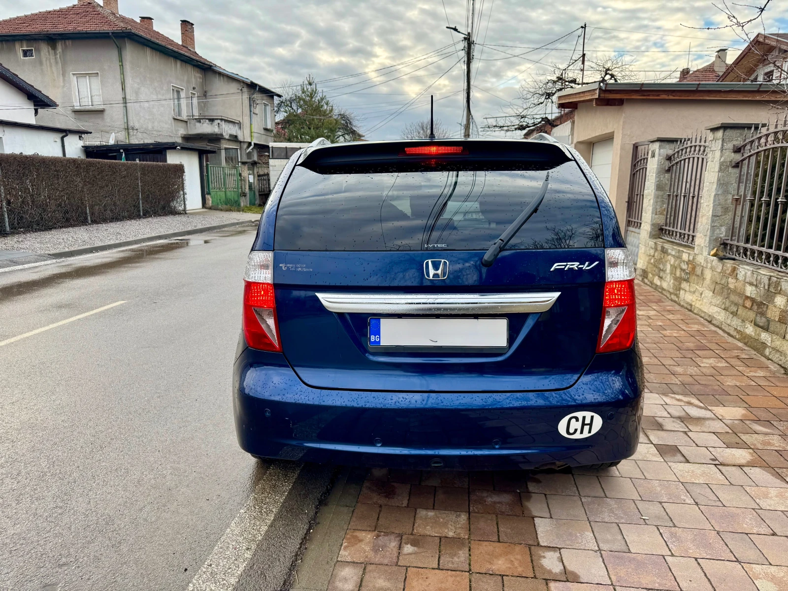 Honda Fr-v  - изображение 2