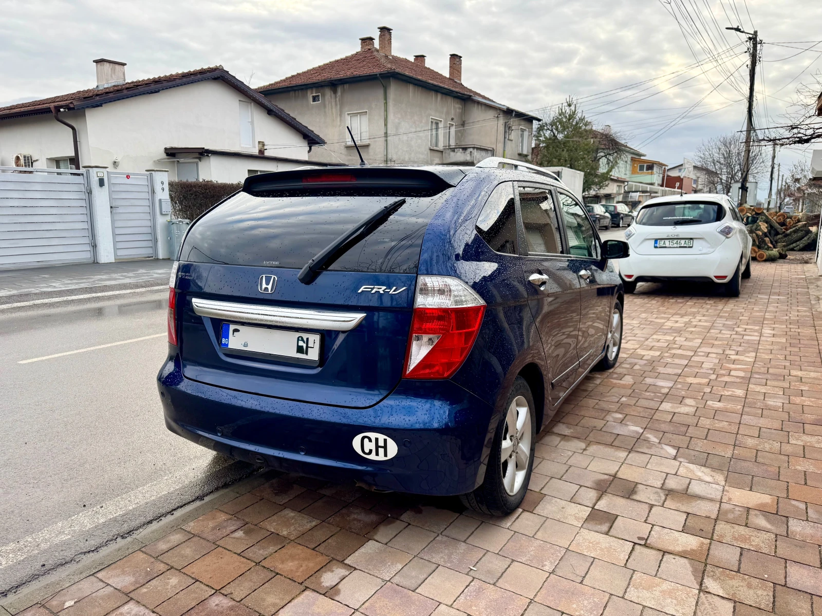 Honda Fr-v  - изображение 4