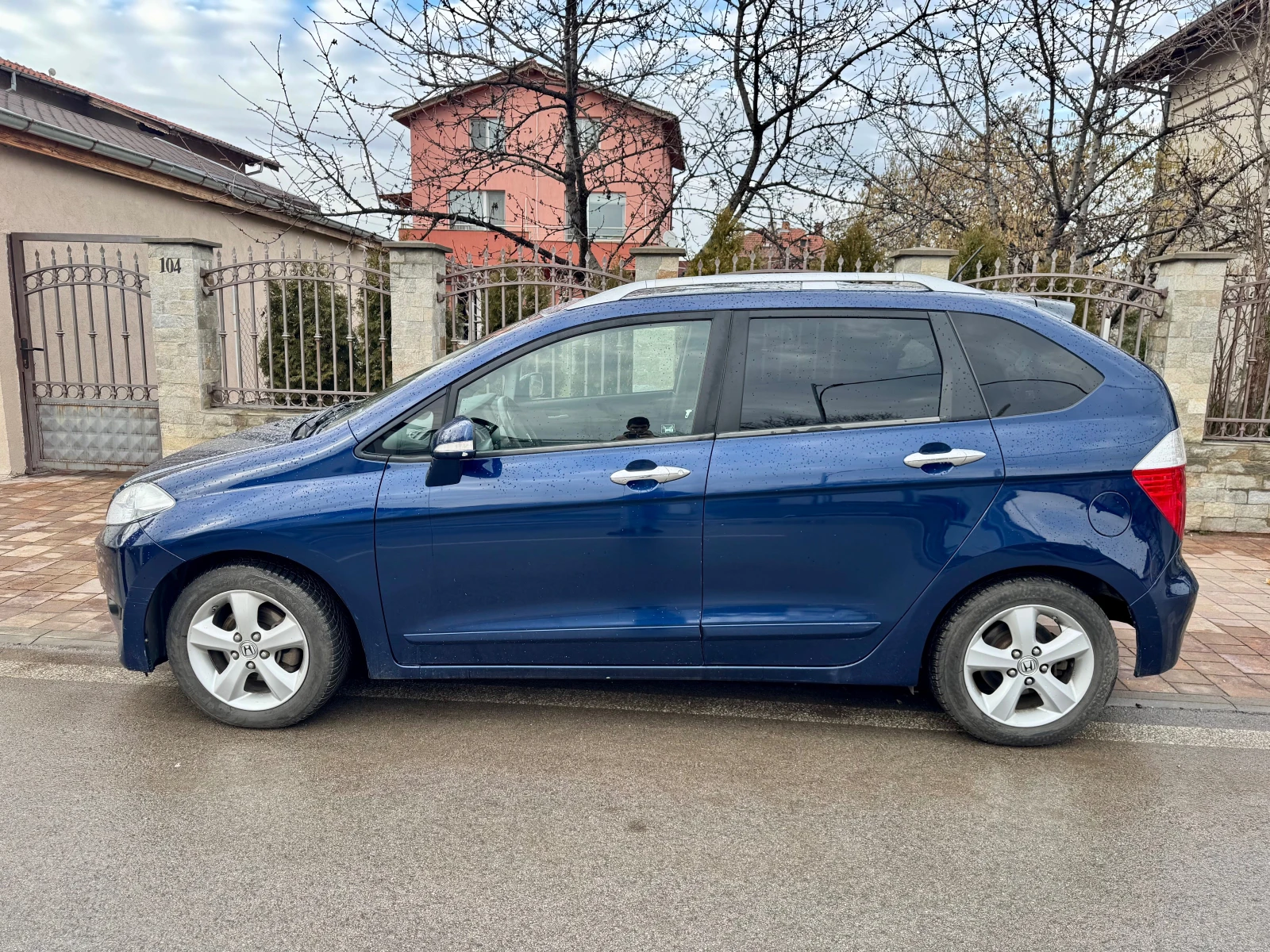 Honda Fr-v  - изображение 6