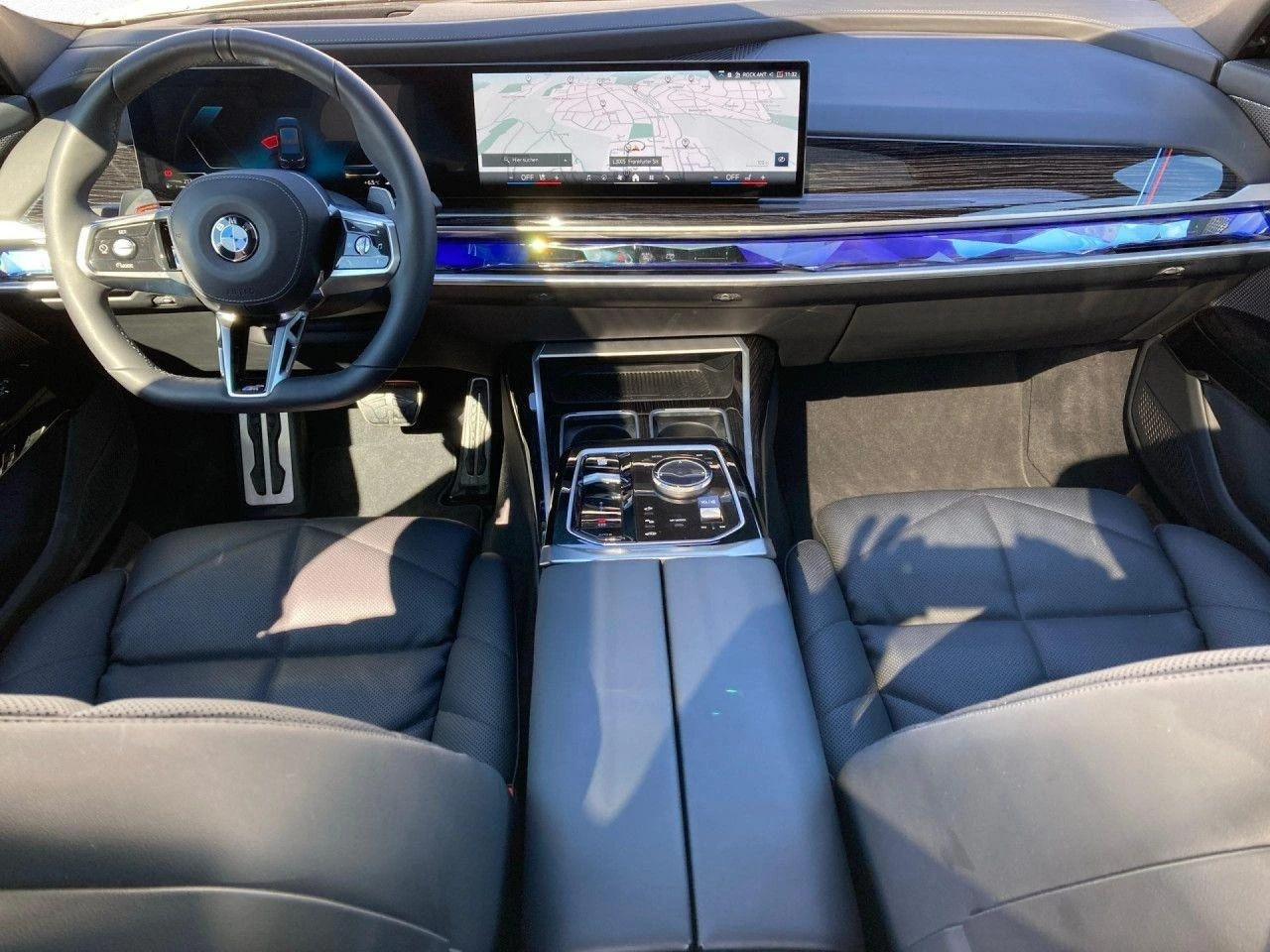 BMW 740 d/ xDrive/ M-SPORT/ B&W/ HEAD UP/ SKY LOUNGE/ LED/ | Mobile.bg   12