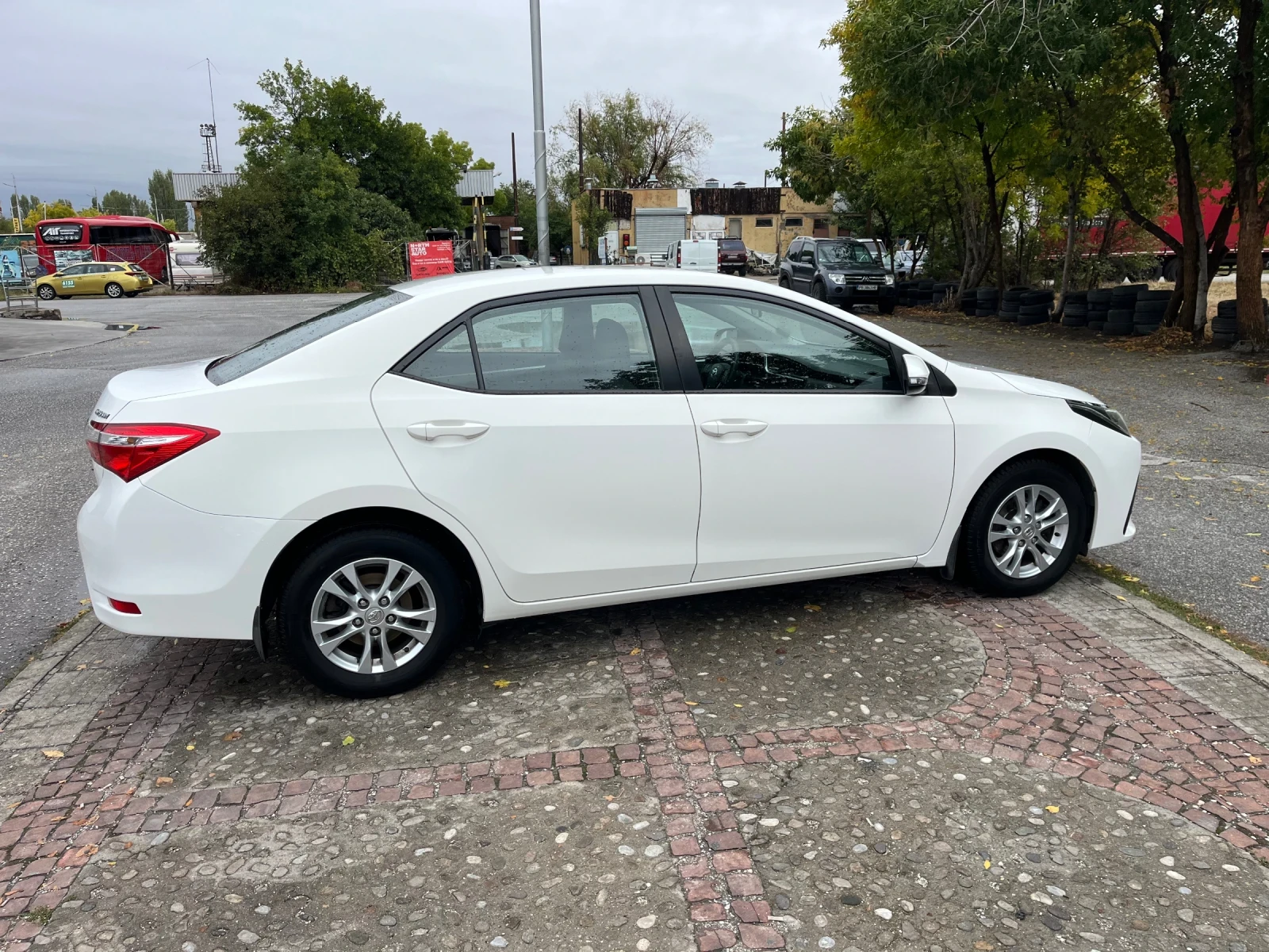 Toyota Corolla 1.4 90 | Mobile.bg   16