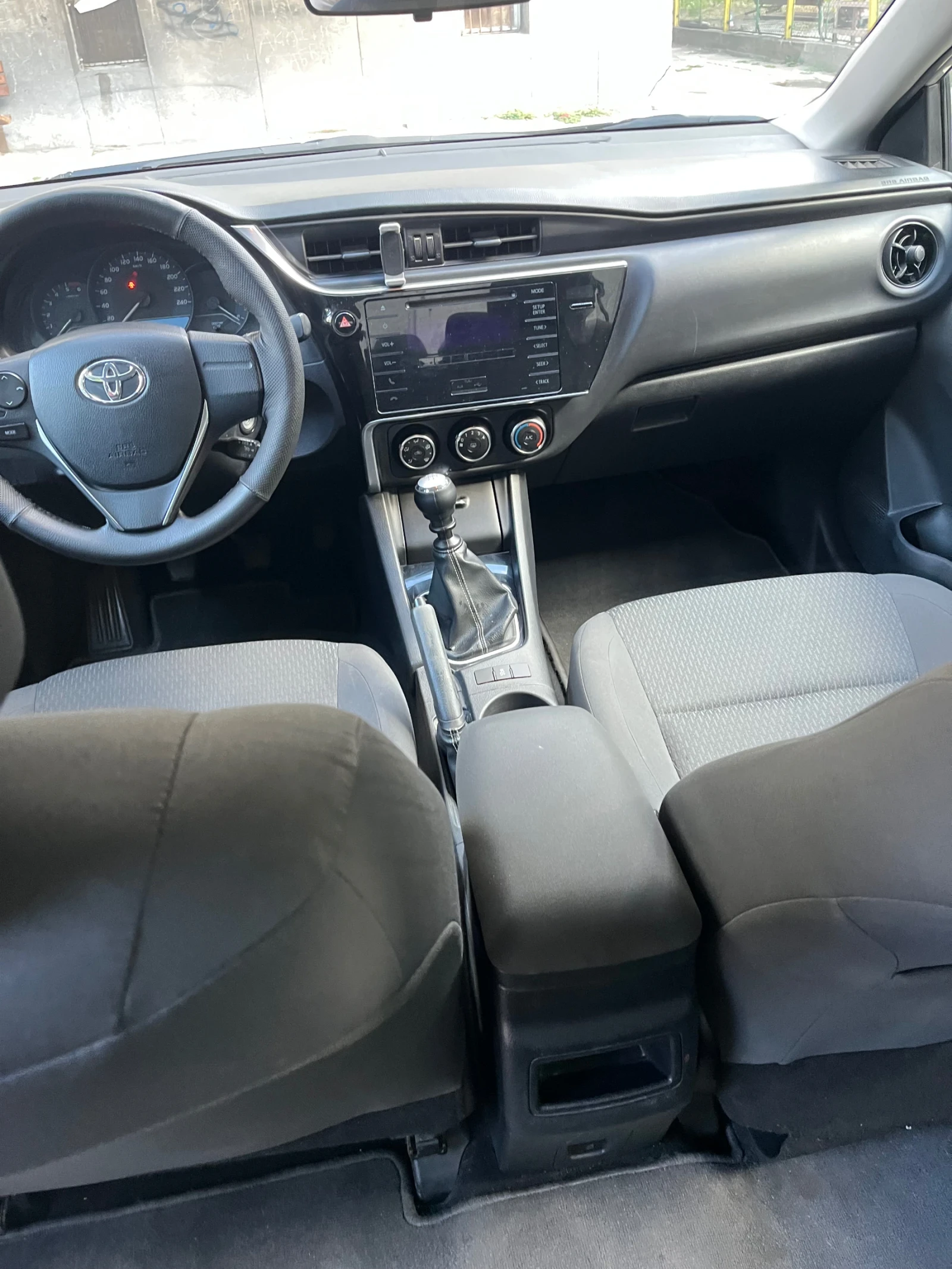 Toyota Corolla 1.4 90 - изображение 4