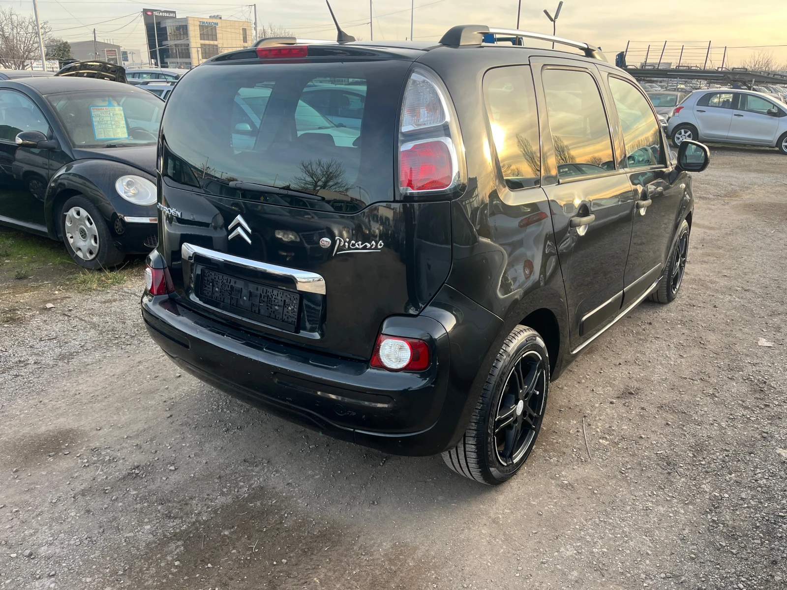 Citroen C3 Picasso 1.6HDI 90К.С - изображение 4