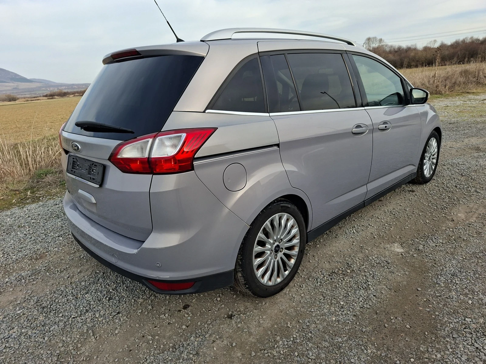 Ford Grand C-Max 1.6 d 7 mesten - изображение 2