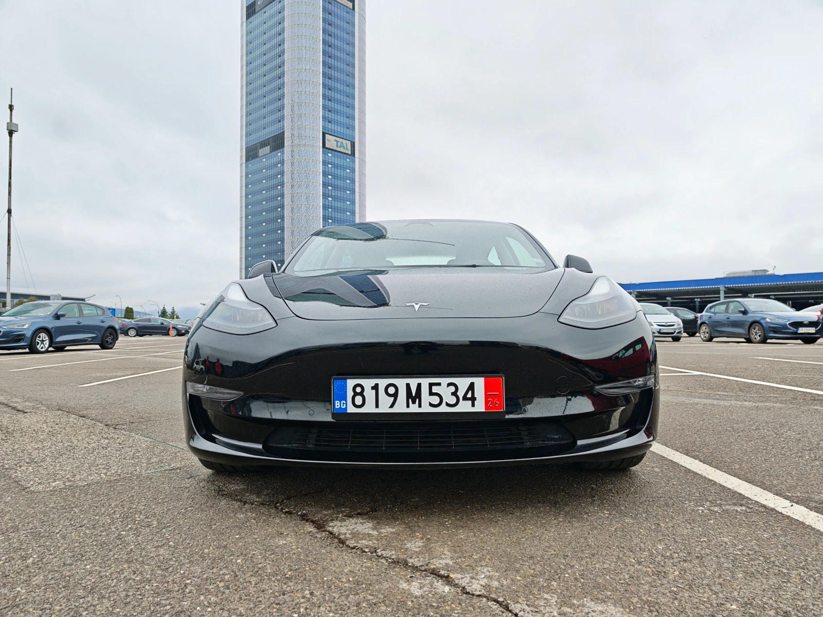 Tesla Model 3 Performance, AWD, Термопомпа в Гаранция, снимка 3 - Автомобили и джипове - 53713678