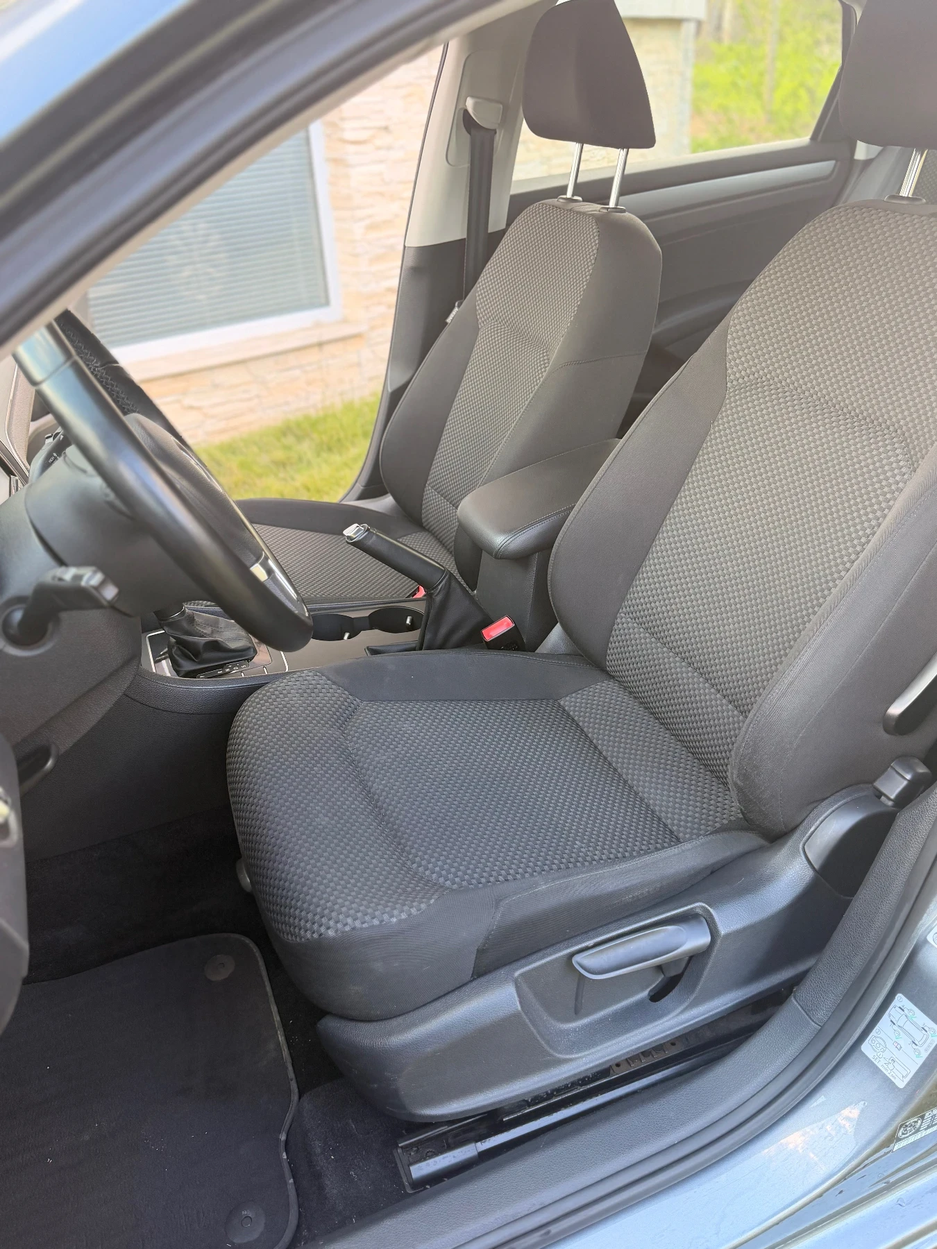 VW Passat 2.5, снимка 8 - Автомобили и джипове - 54041386