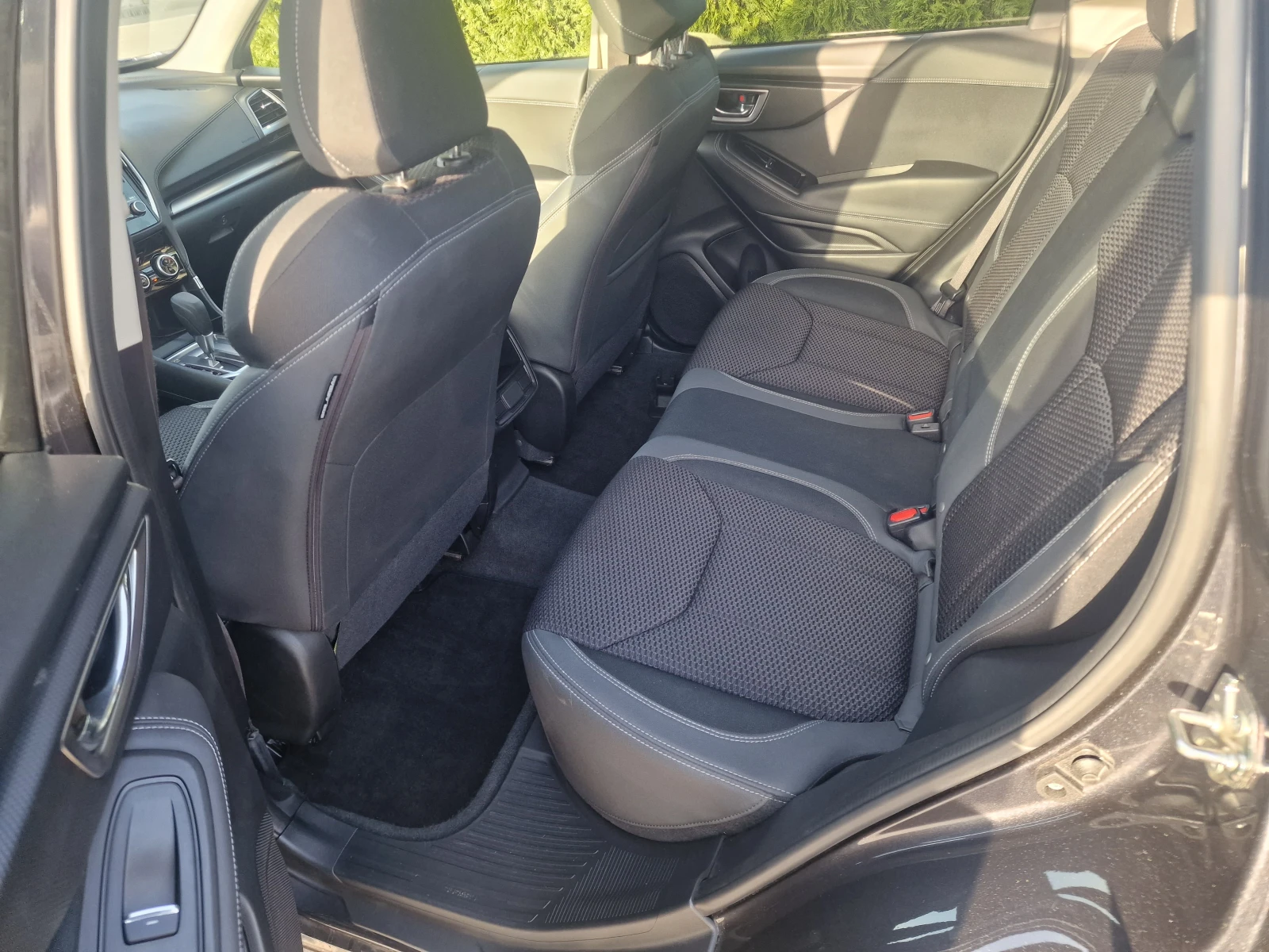 Subaru Forester 2.5i, снимка 12 - Автомобили и джипове - 54226259