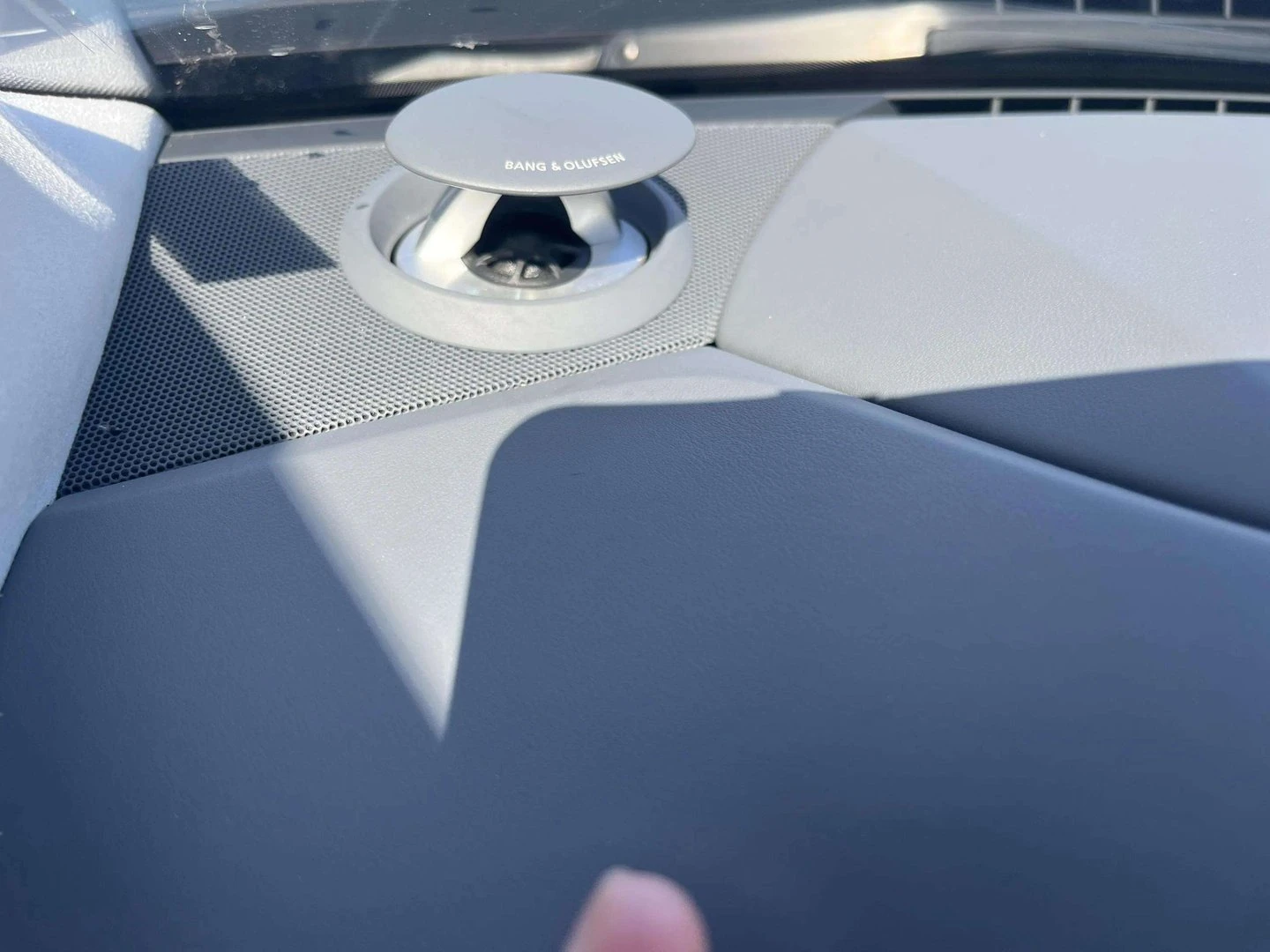 Audi A8 L 60 TFSI, снимка 13 - Автомобили и джипове - 54326741