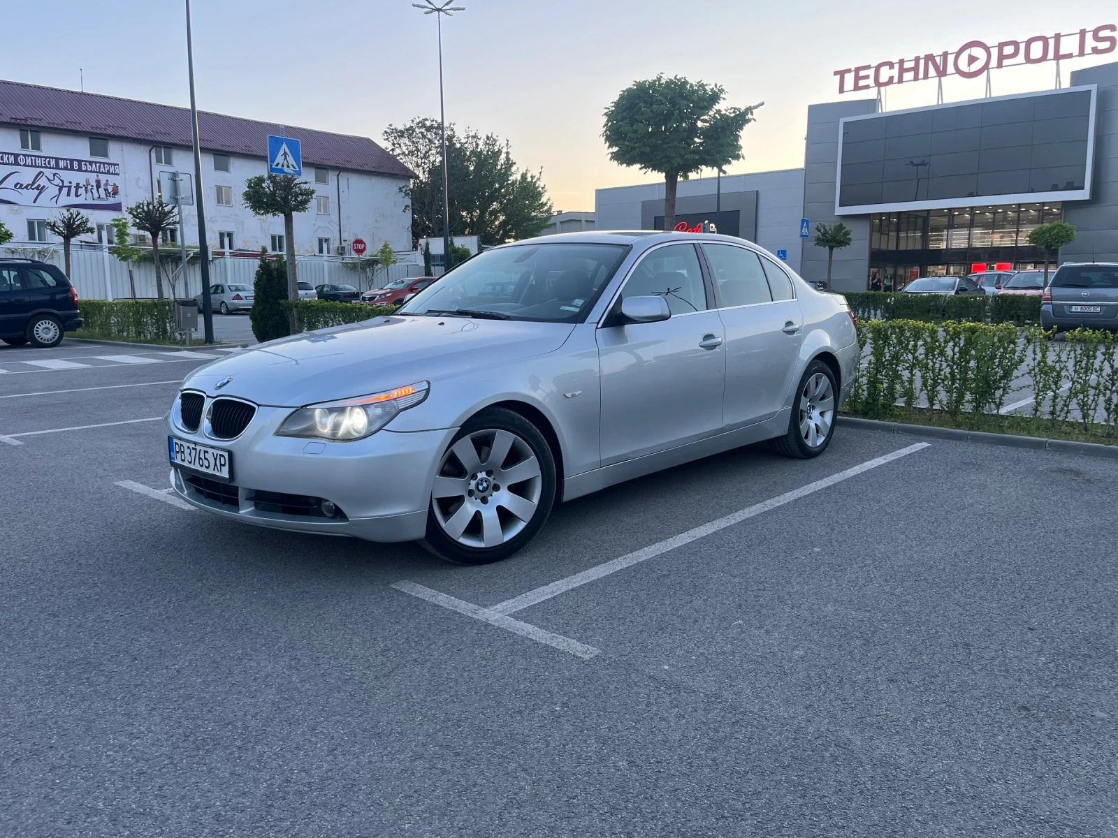 BMW 530 530d, снимка 2 - Автомобили и джипове - 54354259