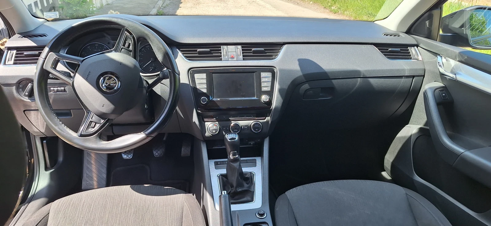 Skoda Octavia, снимка 5 - Автомобили и джипове - 54442007