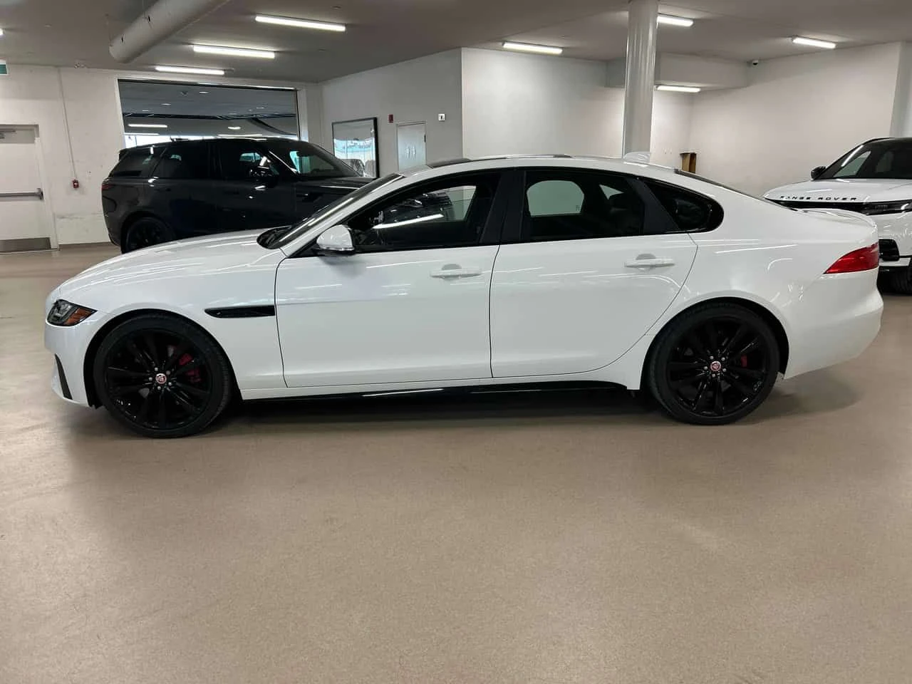 Jaguar Xf * S * CARFAX * ���� �� �� | Mobile.bg � ����������� 2