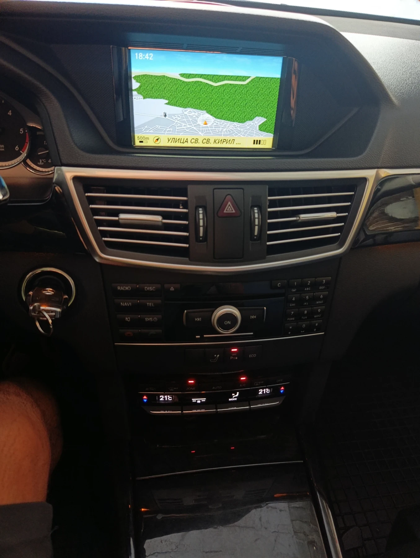 Mercedes-Benz E 250 CDI 204 к.с., снимка 6 - Автомобили и джипове - 55244962