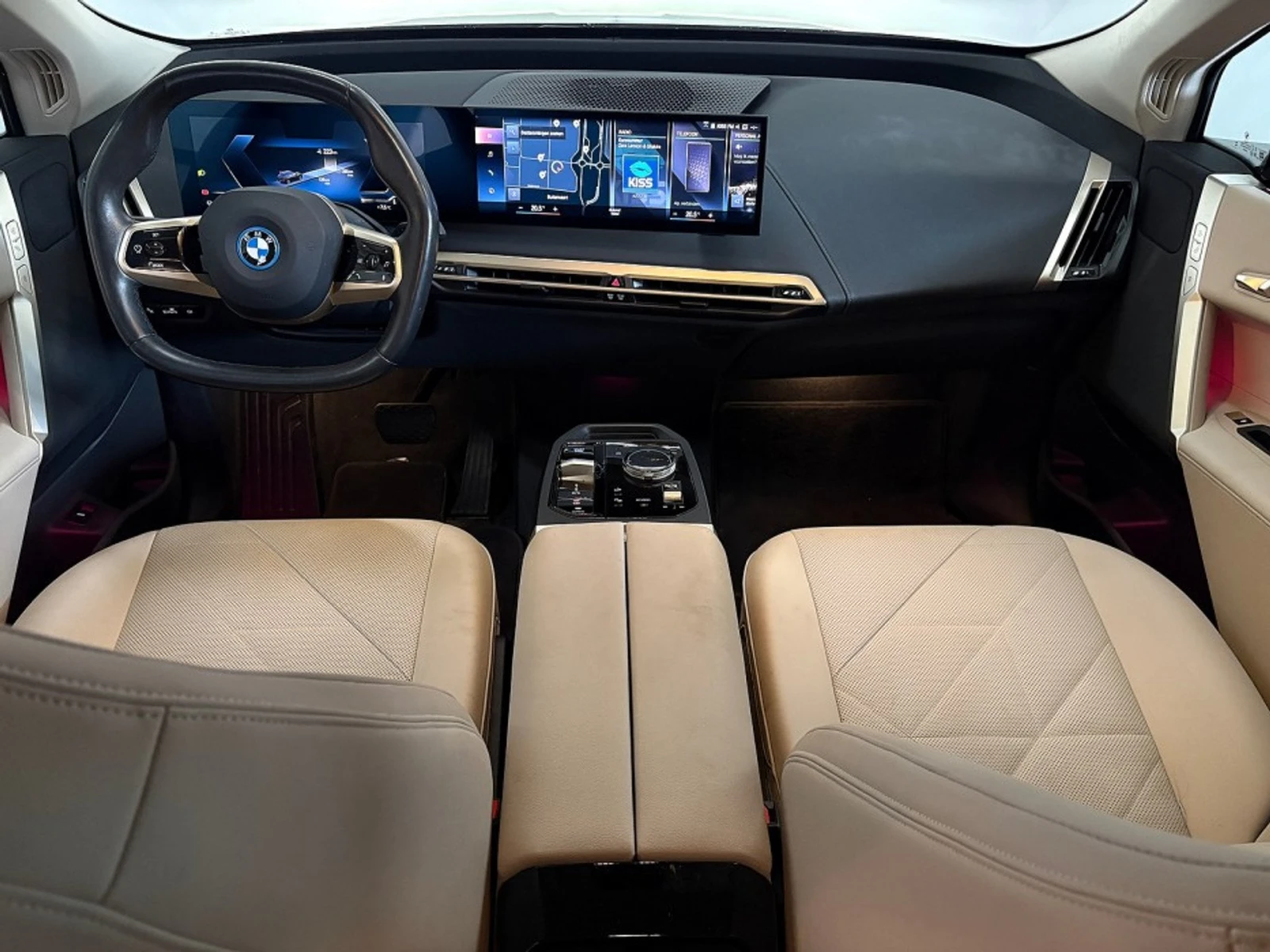 BMW iX 40 - xDrive 326 к.с. Европейска, снимка 5 - Автомобили и джипове - 55301166