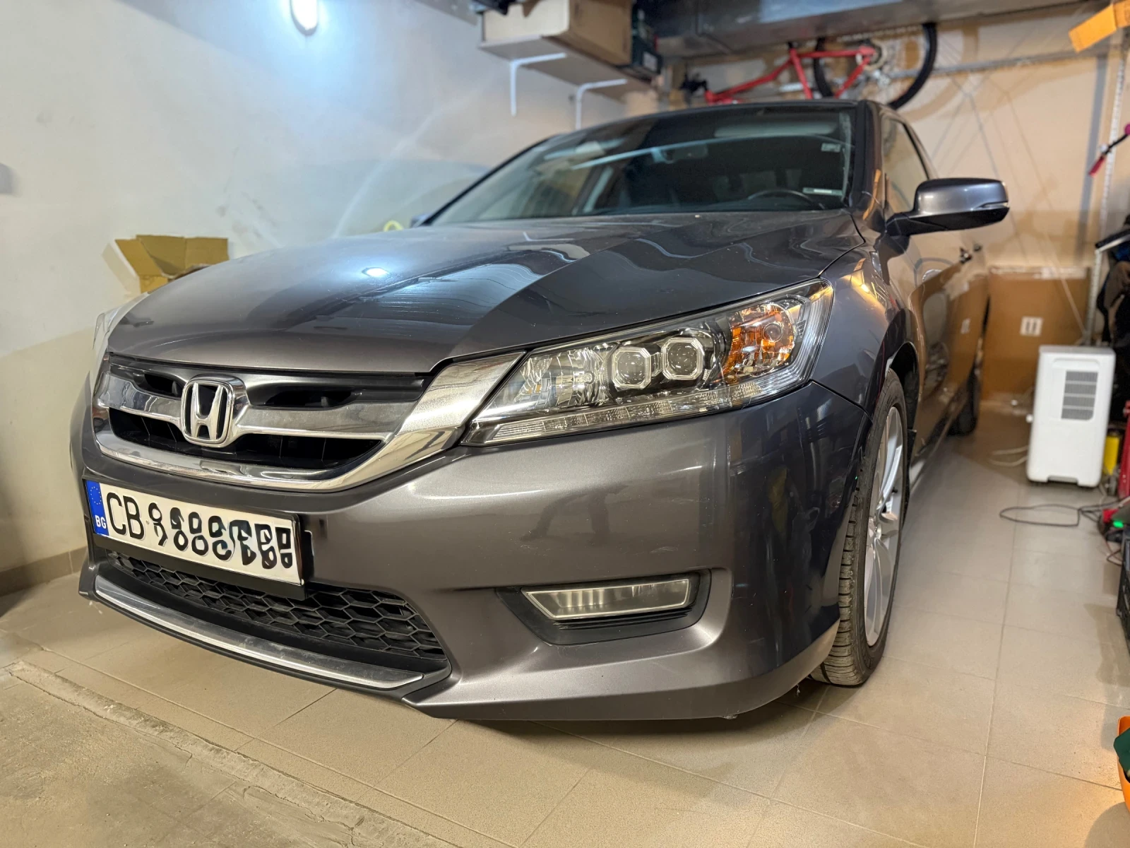 Honda Accord Touring, снимка 9 - Автомобили и джипове - 56006928