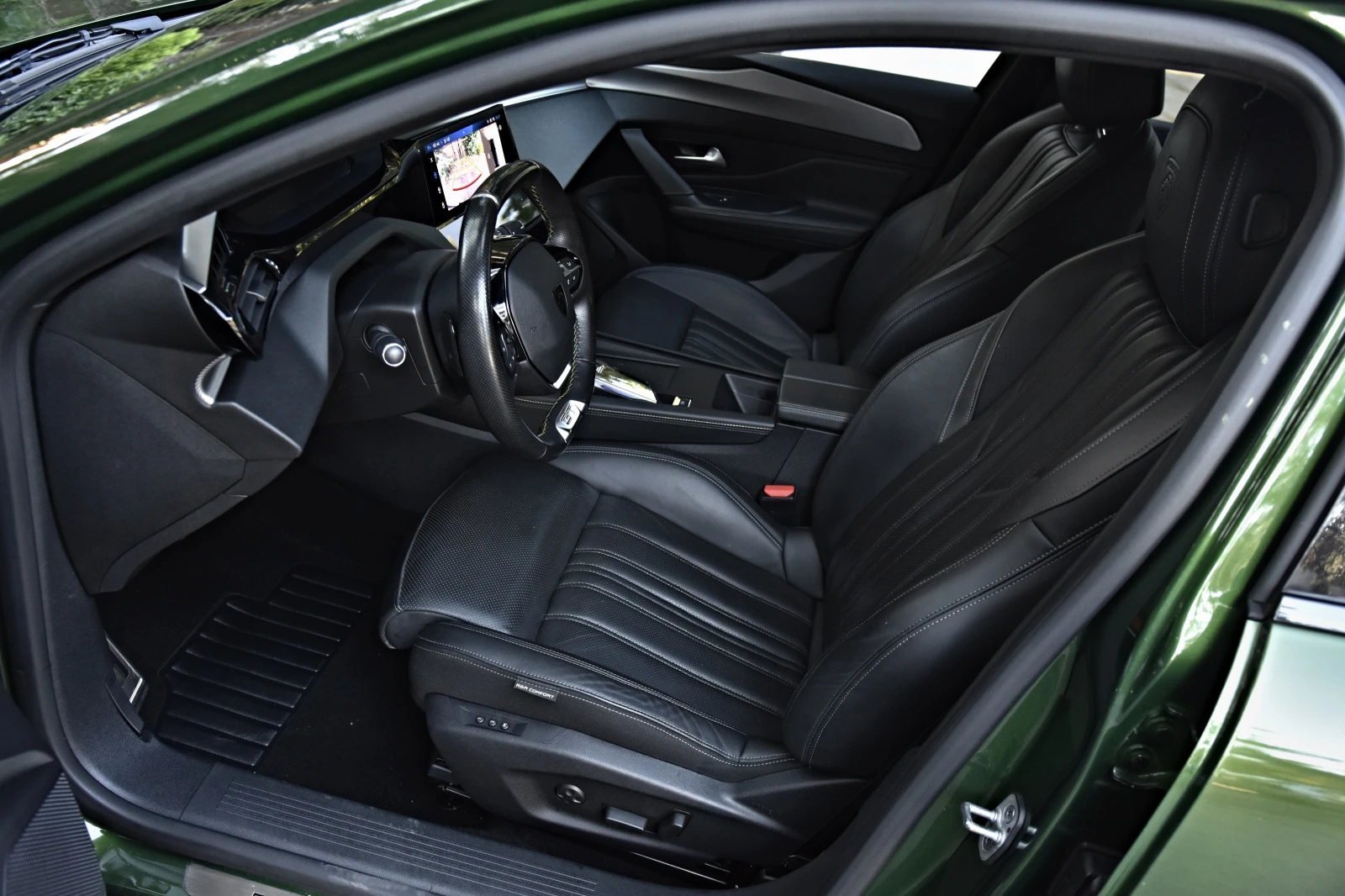 Peugeot 308 GT LINE* 360CAM* LED* KEYLESS* CARPLAY, снимка 10 - Автомобили и джипове - 55631222