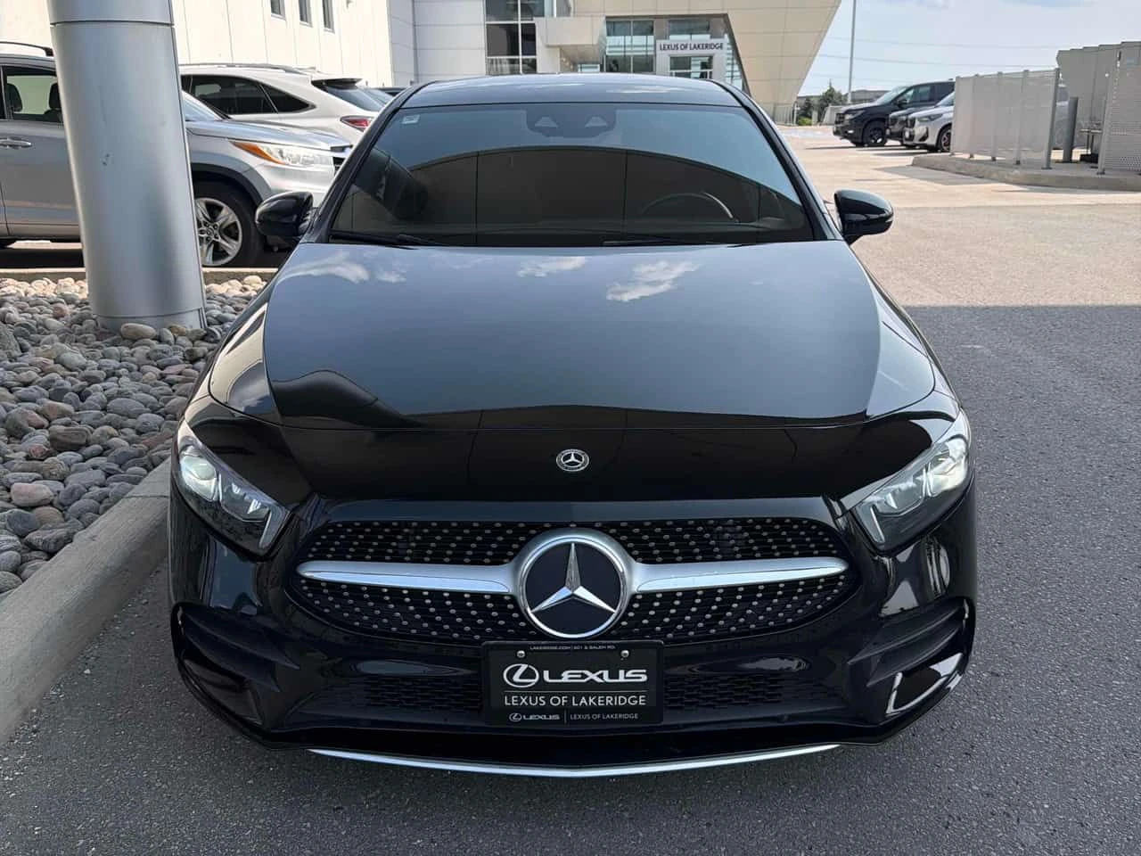 Mercedes-Benz A 220 * АВТОКРЕДИТ * ГЛАВНО ПРЕДСТАВИТЕЛСТВО, снимка 2 - Автомобили и джипове - 55651120