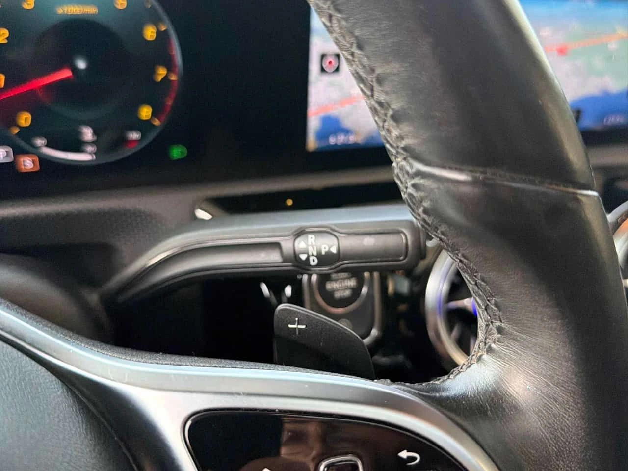 Mercedes-Benz A 220 * АВТОКРЕДИТ * ГЛАВНО ПРЕДСТАВИТЕЛСТВО, снимка 12 - Автомобили и джипове - 55651120