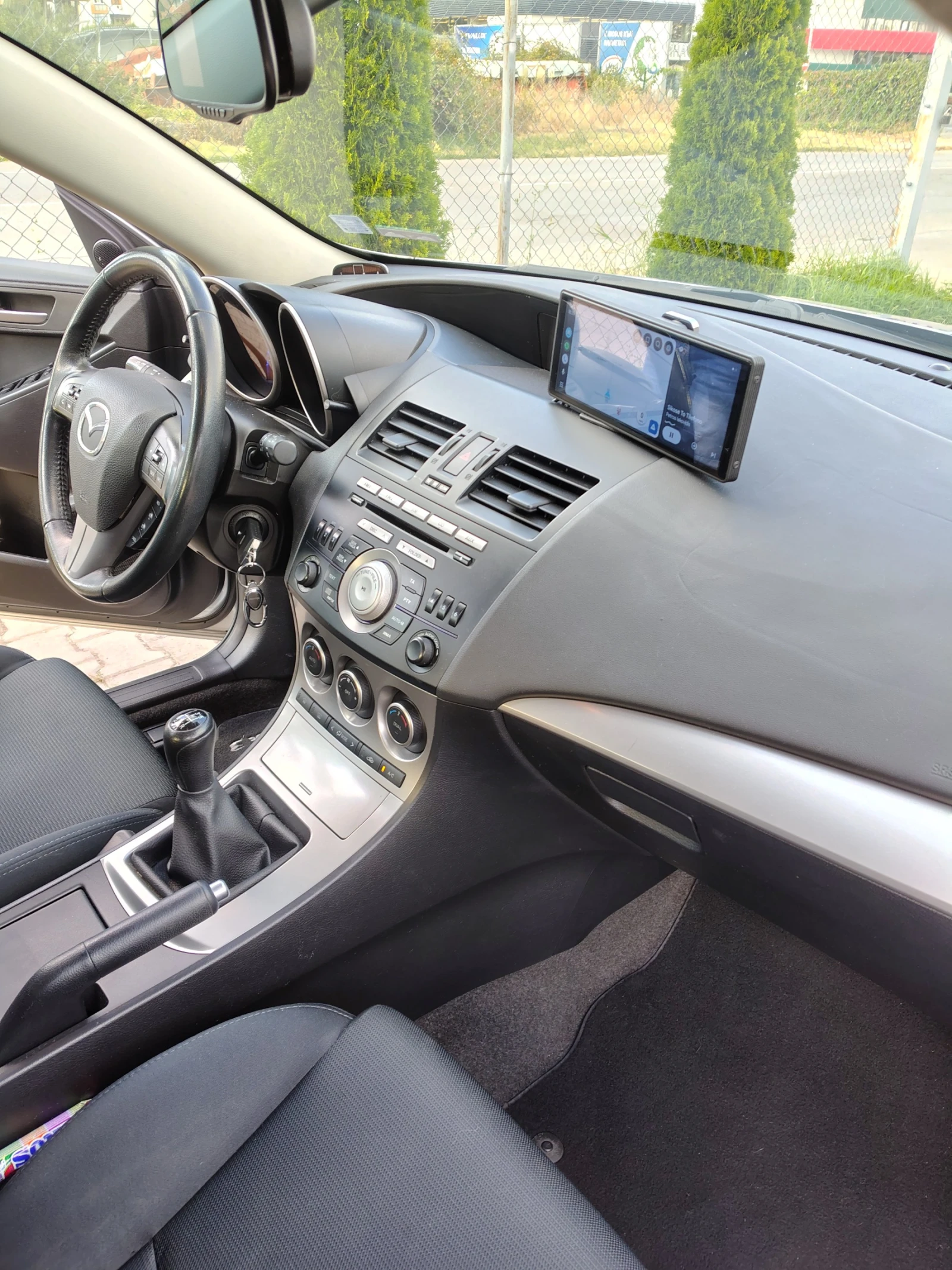 Mazda 3 | Mobile.bg � ����������� 12