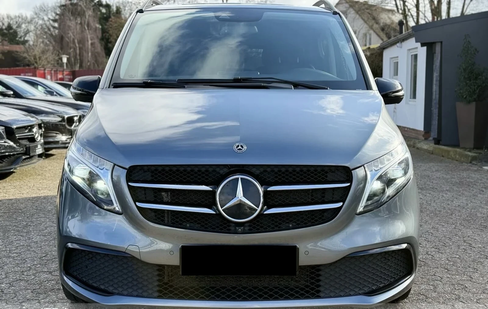 Mercedes-Benz V 300 L* Avantgarde* Burmester, снимка 2 - Автомобили и джипове - 55885787