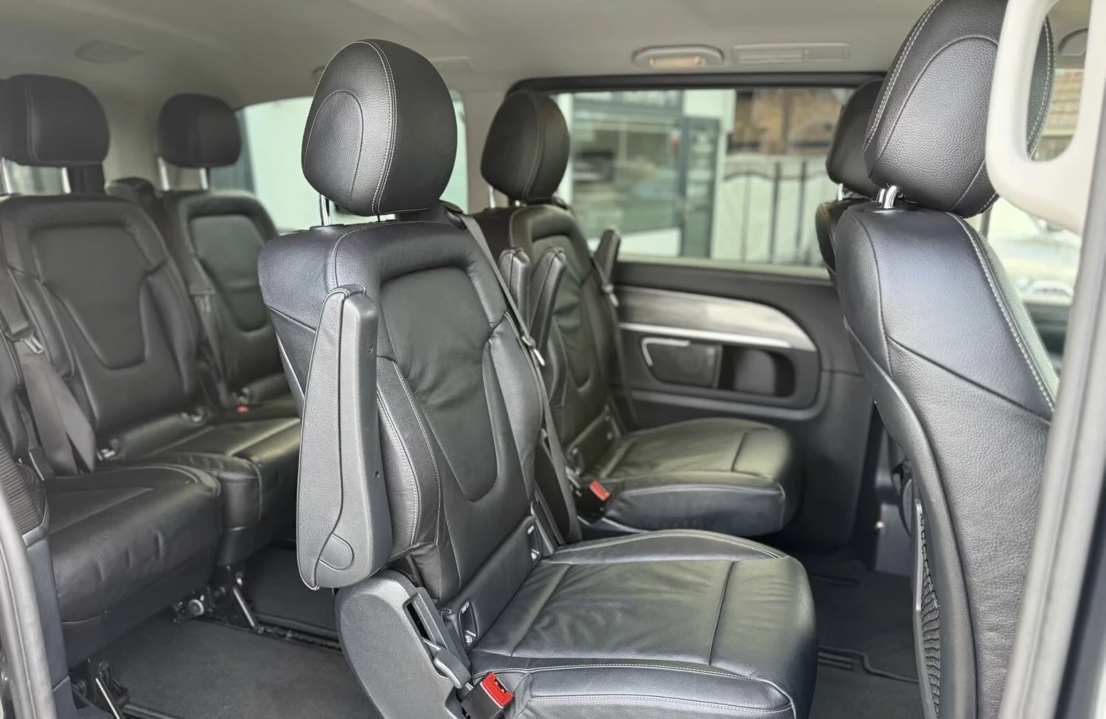Mercedes-Benz V 300 L* Avantgarde* Burmester, снимка 6 - Автомобили и джипове - 55885787
