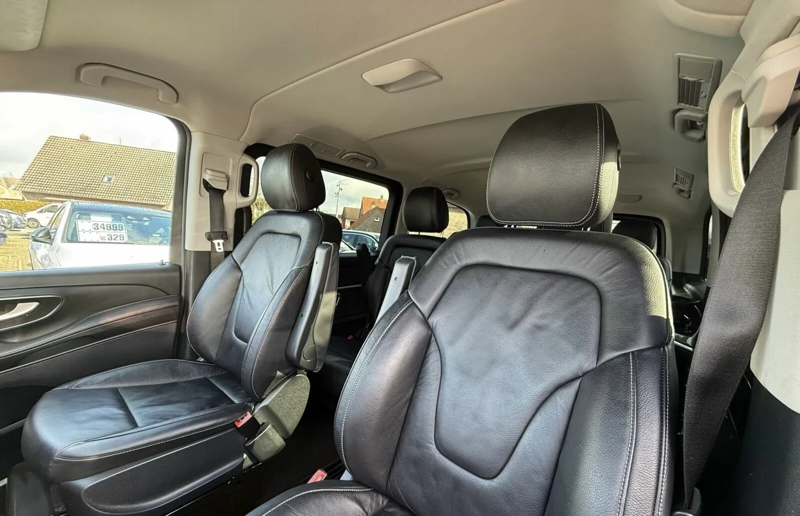 Mercedes-Benz V 300 L* Avantgarde* Burmester, снимка 7 - Автомобили и джипове - 55885787