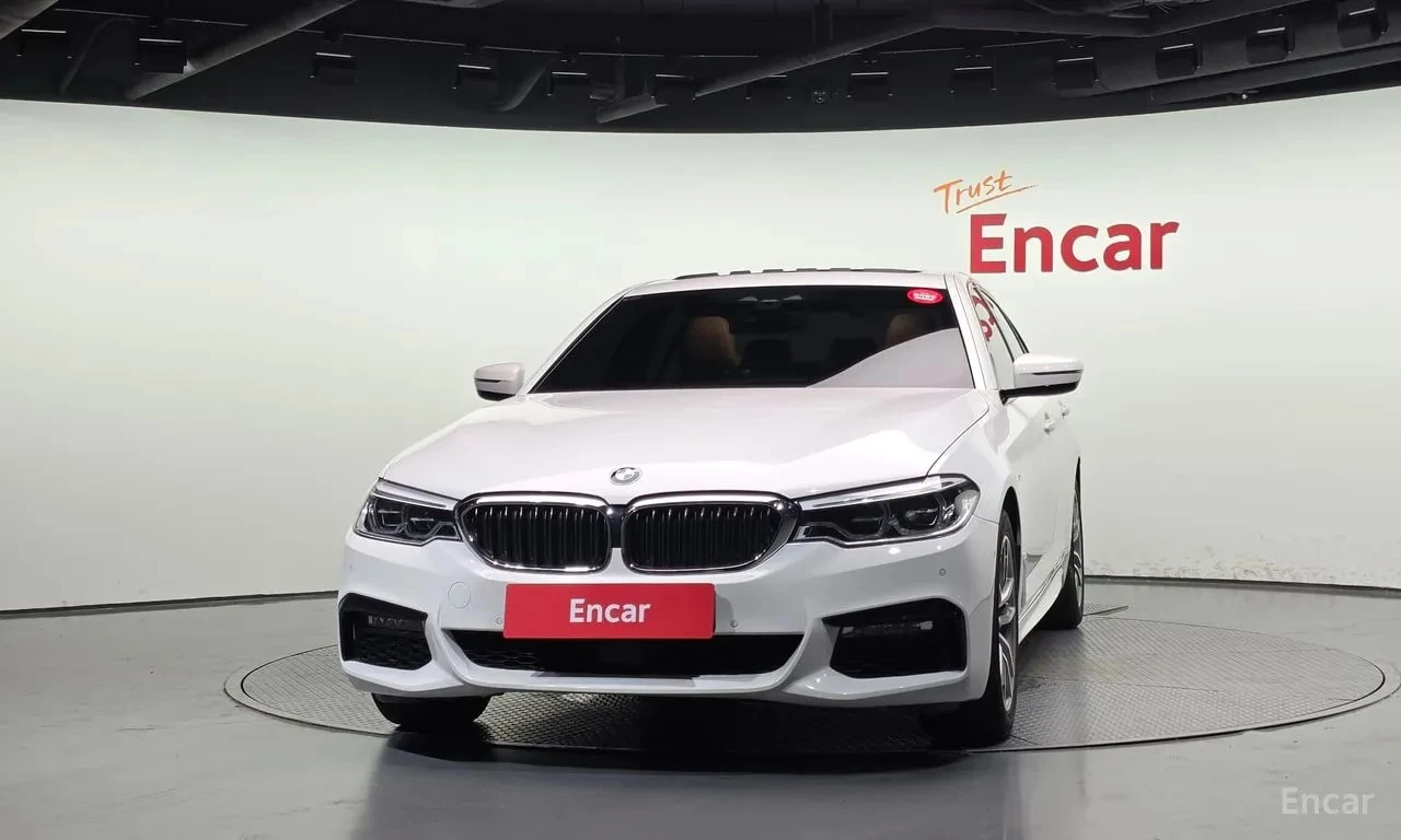 BMW 520 XDRIVE20D * M SPORT* ФИКСИРАНА ЦЕНА ДО БЪЛГАРИЯ*  , снимка 3 - Автомобили и джипове - 56083779