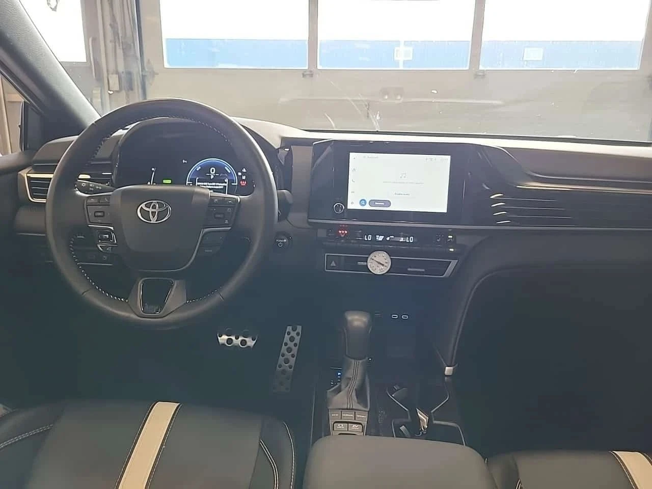 Toyota Camry, снимка 10 - Автомобили и джипове - 56738025