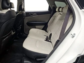 Kia Sportage Gasoline 1.6 Turbo 2WD| 177к.с.| ВКЛ.ТЕХНОТЕСТ, снимка 12