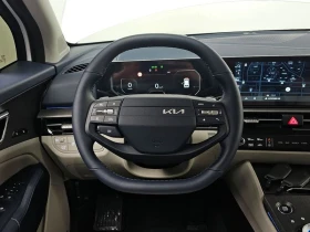 Kia Sportage Gasoline 1.6 Turbo 2WD| 177к.с.| ВКЛ.ТЕХНОТЕСТ, снимка 13