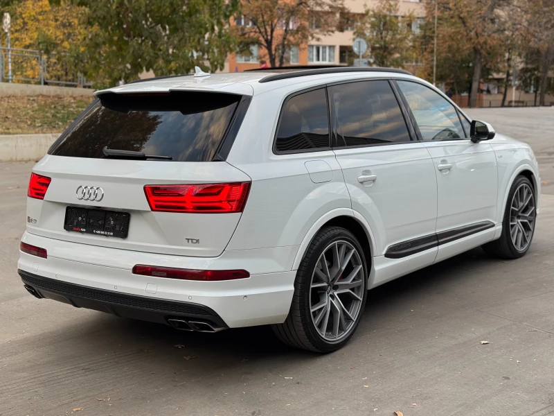 Audi SQ7 3x S-LINE::PANO::DISTRONIK::360::KEYLESS::BOSE, снимка 4 - Автомобили и джипове - 47792243