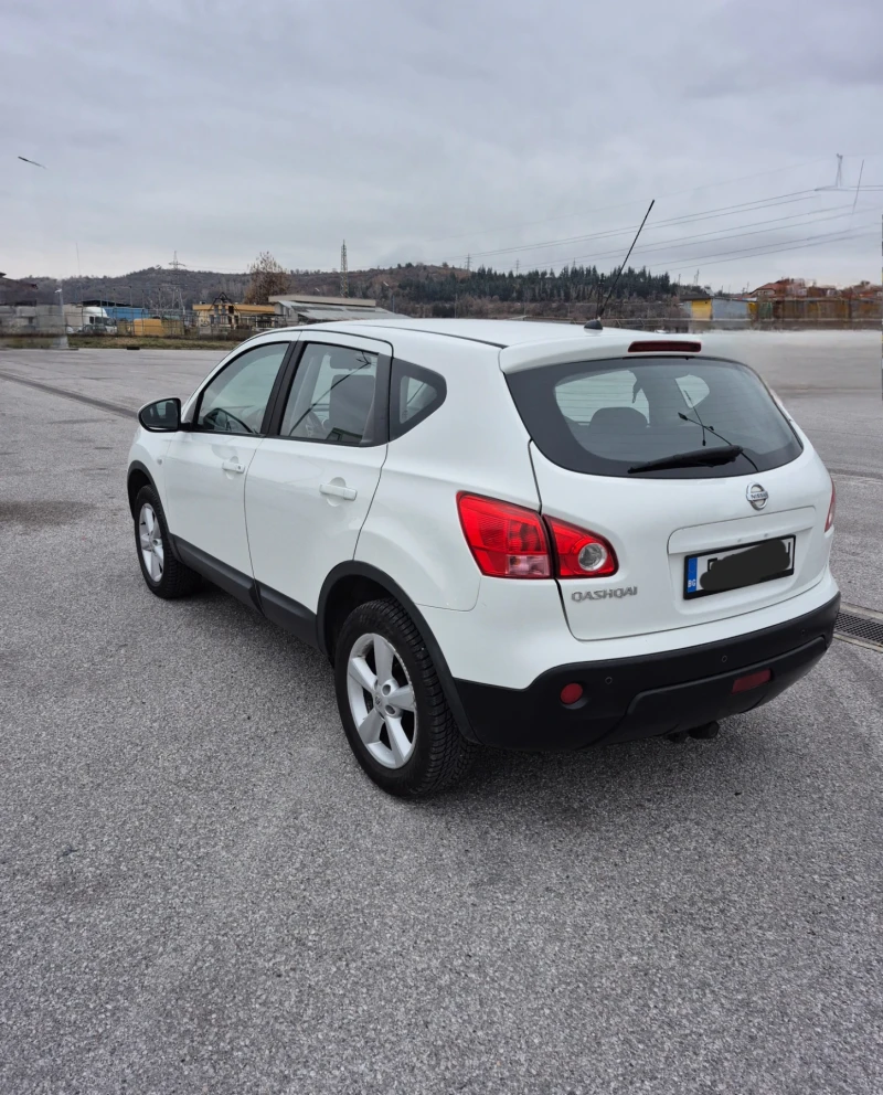 Nissan Qashqai 2, 0 бензин/газ, снимка 12 - Автомобили и джипове - 47945869