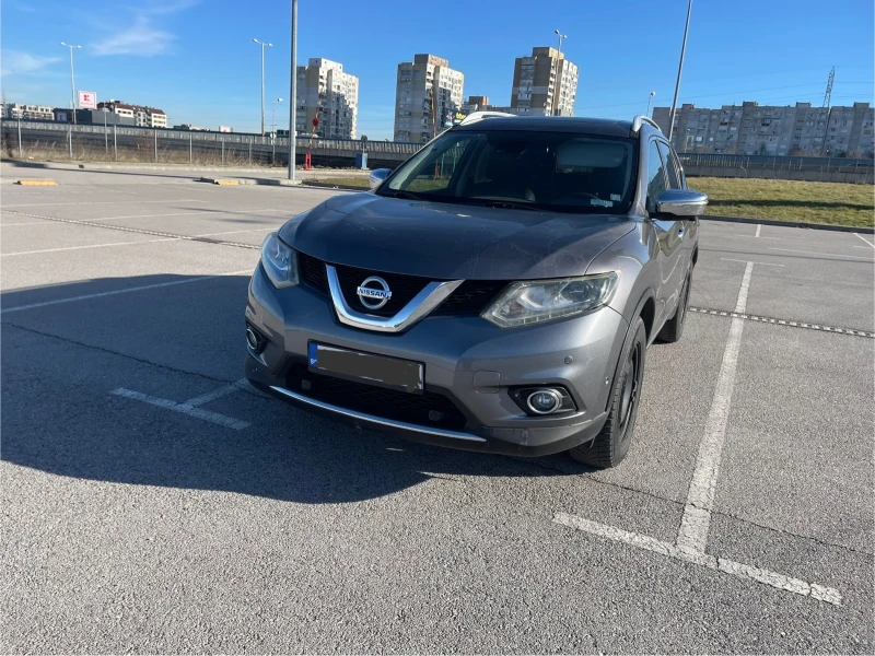 Nissan X-trail Всички екстри!, снимка 1 - Автомобили и джипове - 48398200