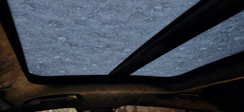 Infiniti Q30, снимка 9 - Автомобили и джипове - 52527940