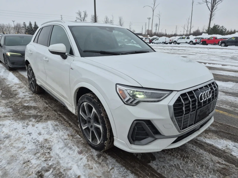 Audi Q3 PROGRESSIV| PANORAMA| LANE ASSIST| CARFAX, снимка 2 - Автомобили и джипове - 53429316