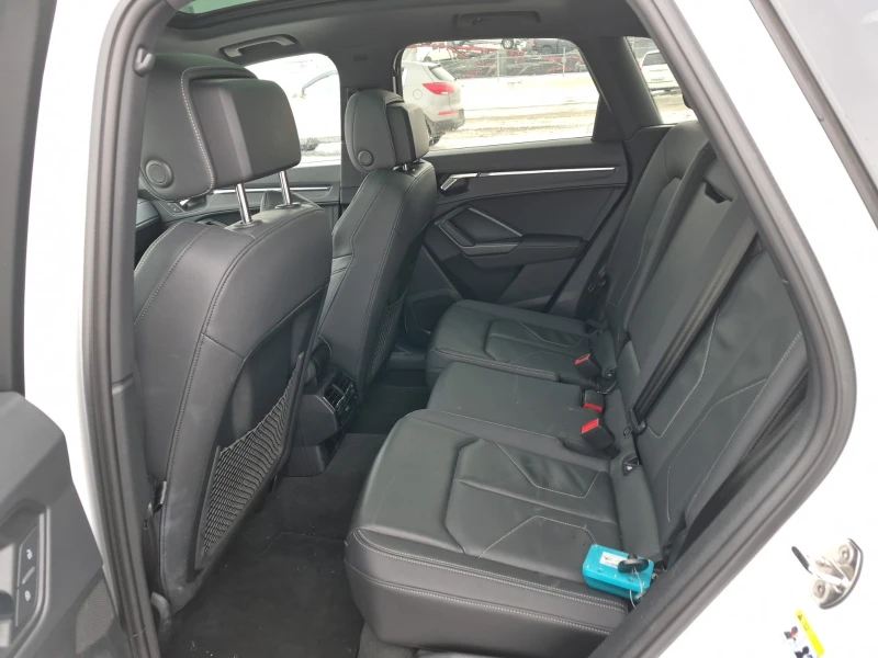 Audi Q3 PROGRESSIV| PANORAMA| LANE ASSIST| CARFAX, снимка 13 - Автомобили и джипове - 53429316