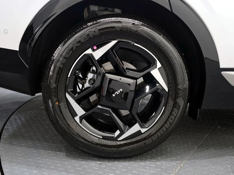 Kia Sportage Gasoline 1.6 Turbo 2WD| 177к.с.| ВКЛ.ТЕХНОТЕСТ, снимка 5 - Автомобили и джипове - 55131332