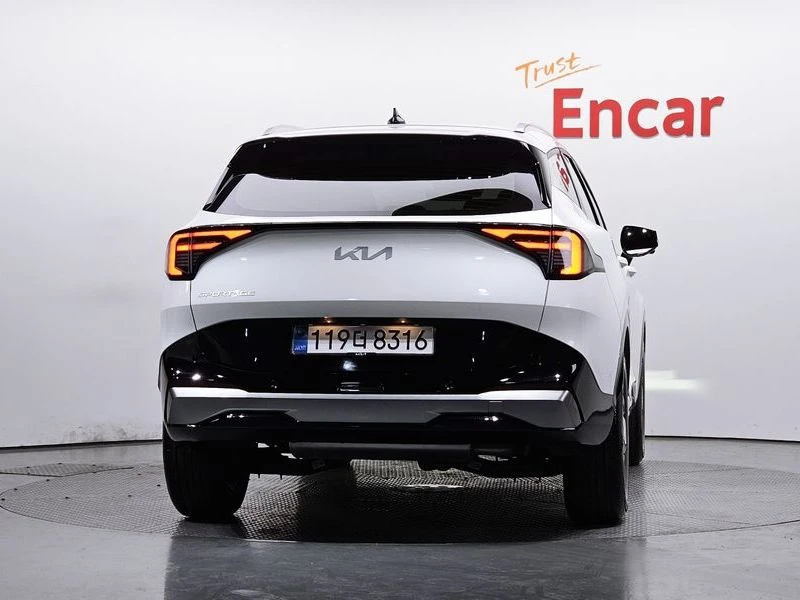 Kia Sportage Gasoline 1.6 Turbo 2WD| 177к.с.| ВКЛ.ТЕХНОТЕСТ, снимка 4 - Автомобили и джипове - 55131332