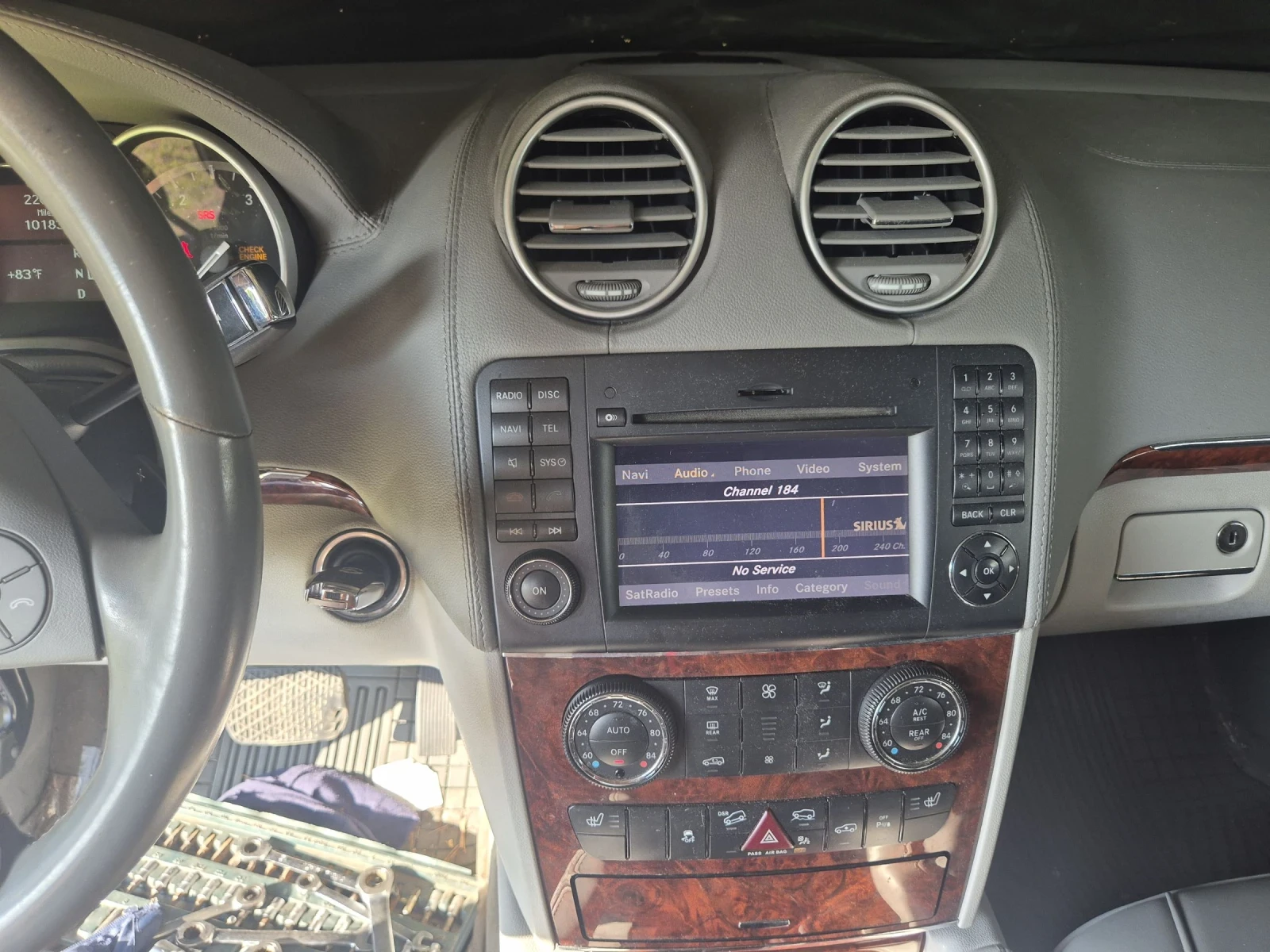 Mercedes-Benz GL 350  - изображение 10